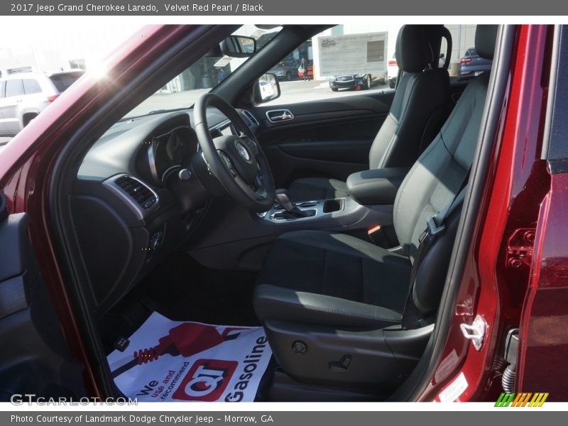 Velvet Red Pearl / Black 2017 Jeep Grand Cherokee Laredo