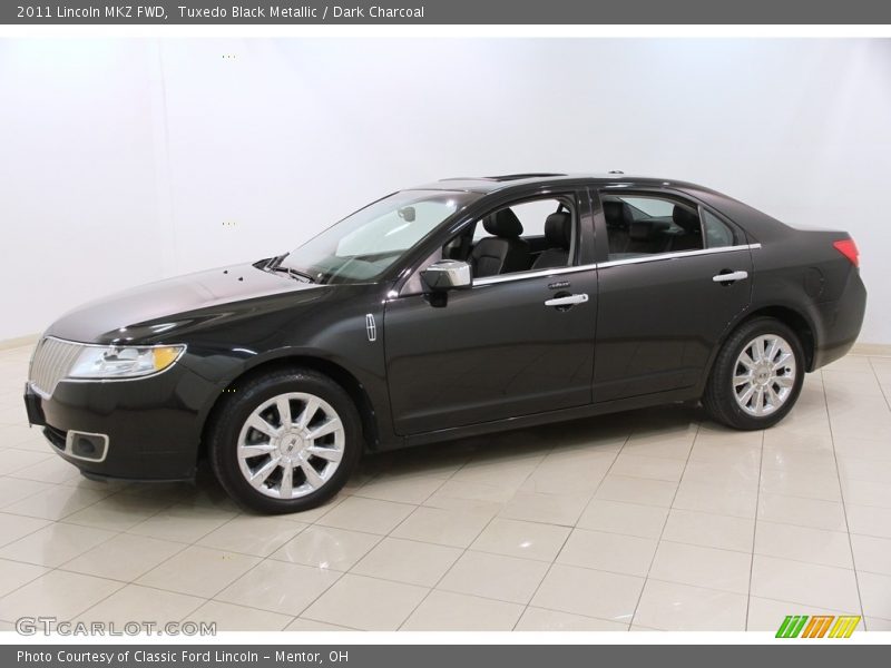 Tuxedo Black Metallic / Dark Charcoal 2011 Lincoln MKZ FWD