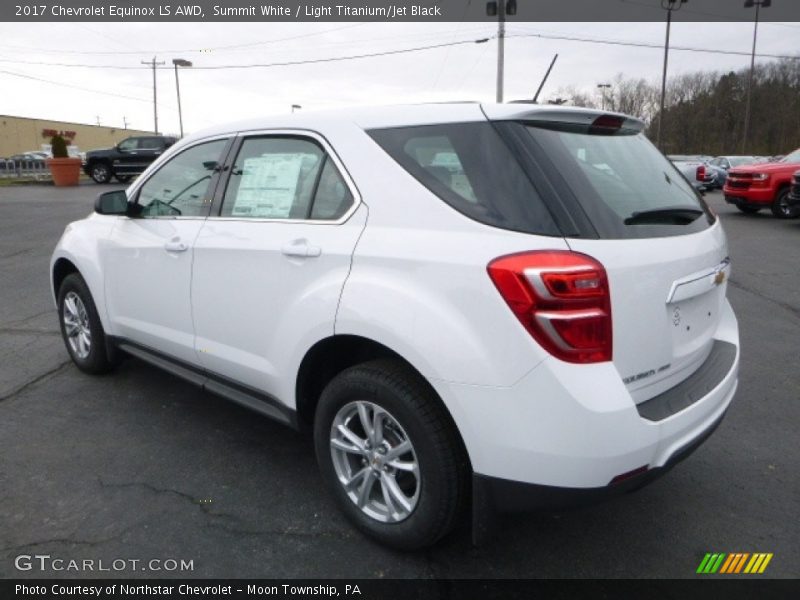 Summit White / Light Titanium/Jet Black 2017 Chevrolet Equinox LS AWD