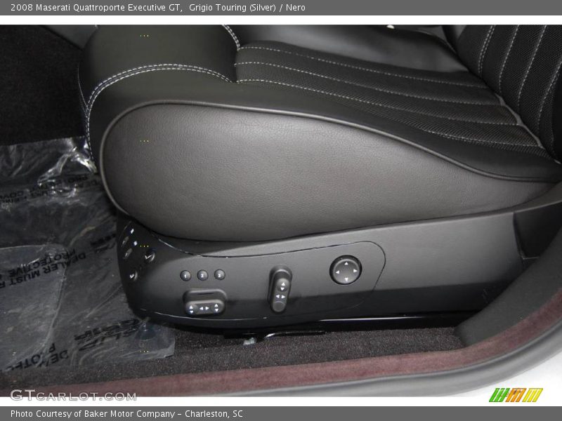 Grigio Touring (Silver) / Nero 2008 Maserati Quattroporte Executive GT