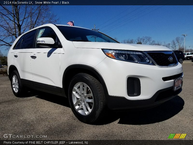 Snow White Pearl / Black 2014 Kia Sorento LX