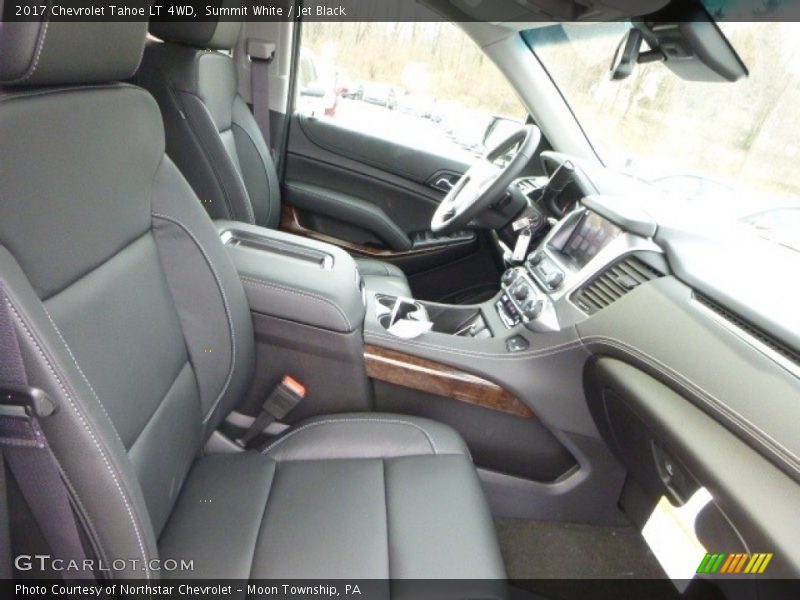 Summit White / Jet Black 2017 Chevrolet Tahoe LT 4WD