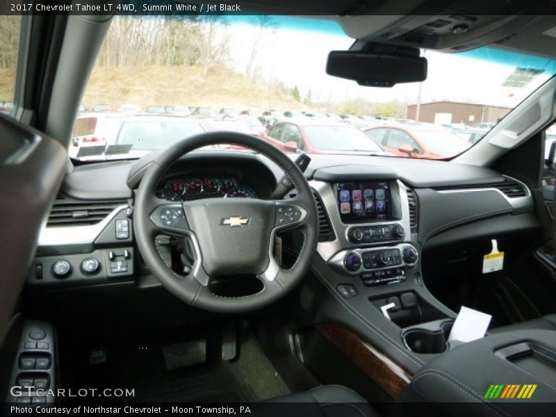 Summit White / Jet Black 2017 Chevrolet Tahoe LT 4WD