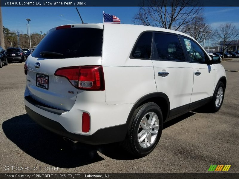 Snow White Pearl / Black 2014 Kia Sorento LX