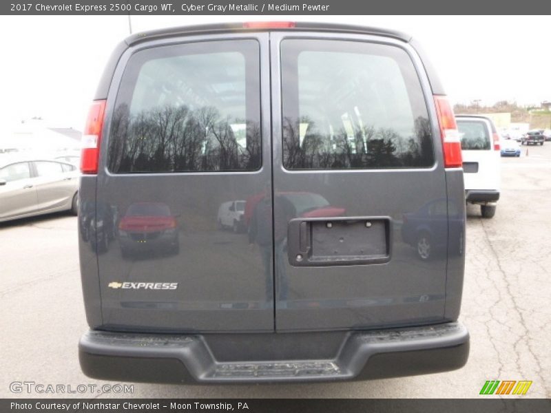 Cyber Gray Metallic / Medium Pewter 2017 Chevrolet Express 2500 Cargo WT