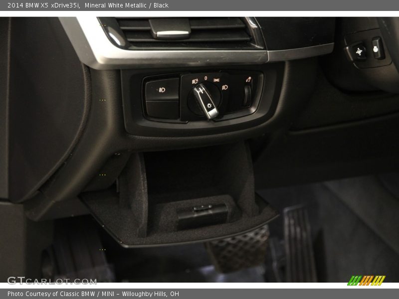 Mineral White Metallic / Black 2014 BMW X5 xDrive35i