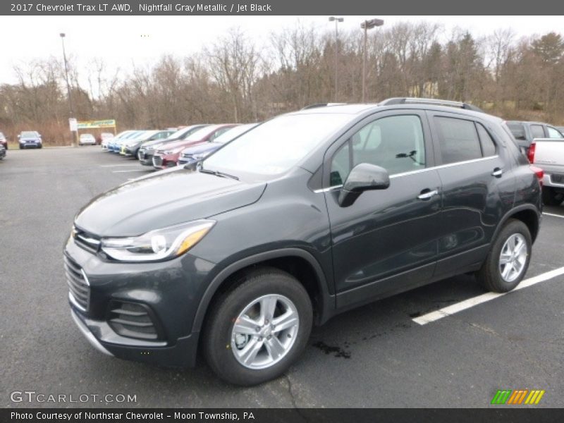 Front 3/4 View of 2017 Trax LT AWD