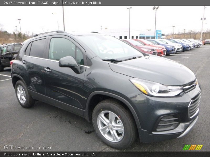 Nightfall Gray Metallic / Jet Black 2017 Chevrolet Trax LT AWD