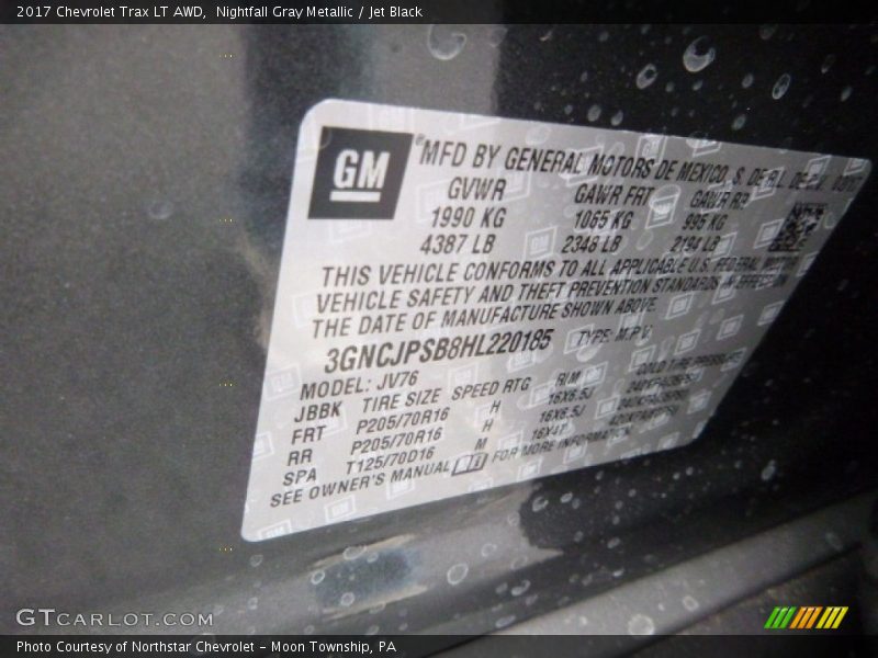 Nightfall Gray Metallic / Jet Black 2017 Chevrolet Trax LT AWD
