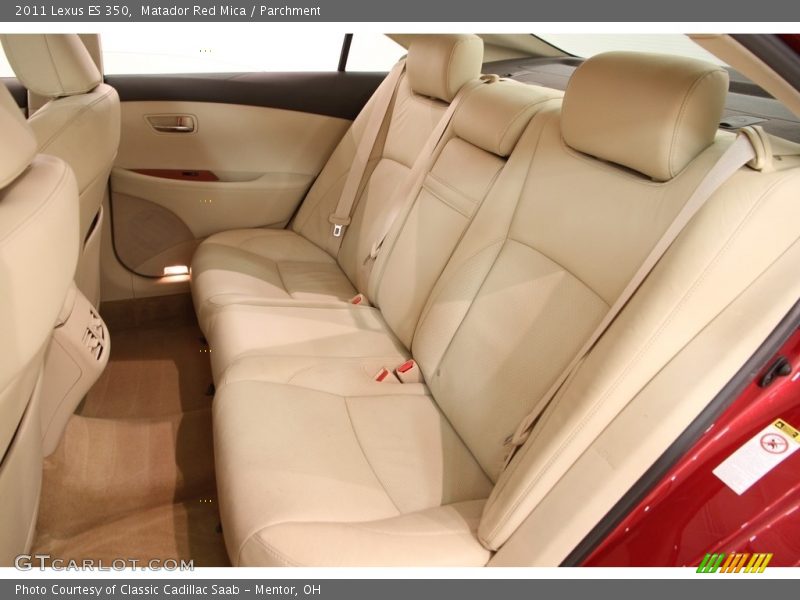 Matador Red Mica / Parchment 2011 Lexus ES 350