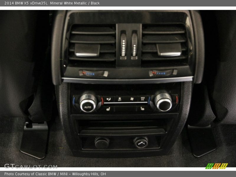 Mineral White Metallic / Black 2014 BMW X5 xDrive35i