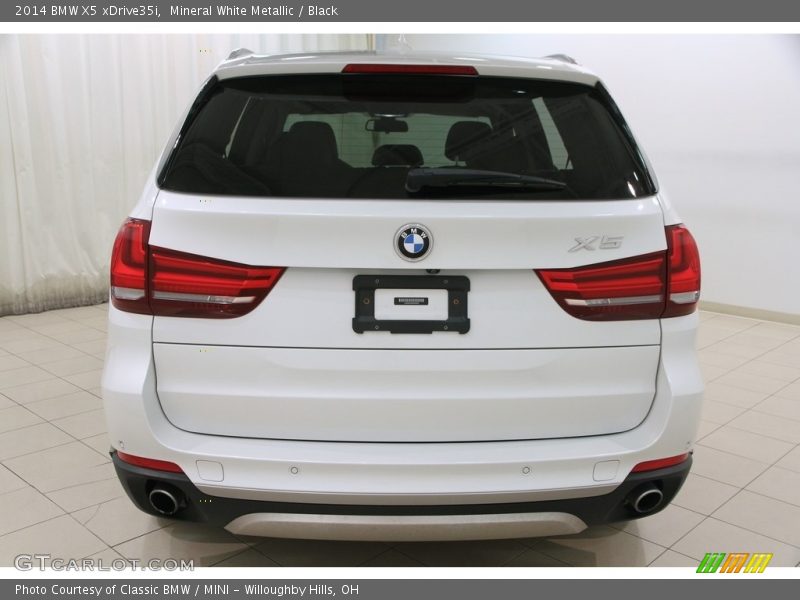Mineral White Metallic / Black 2014 BMW X5 xDrive35i