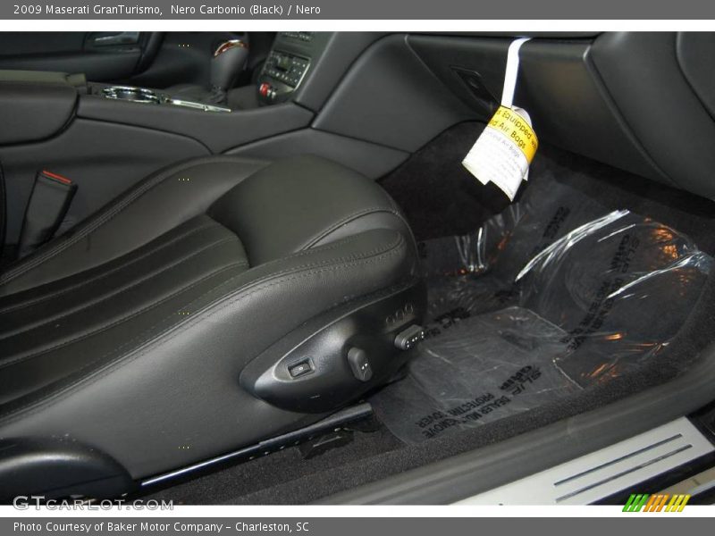 Nero Carbonio (Black) / Nero 2009 Maserati GranTurismo