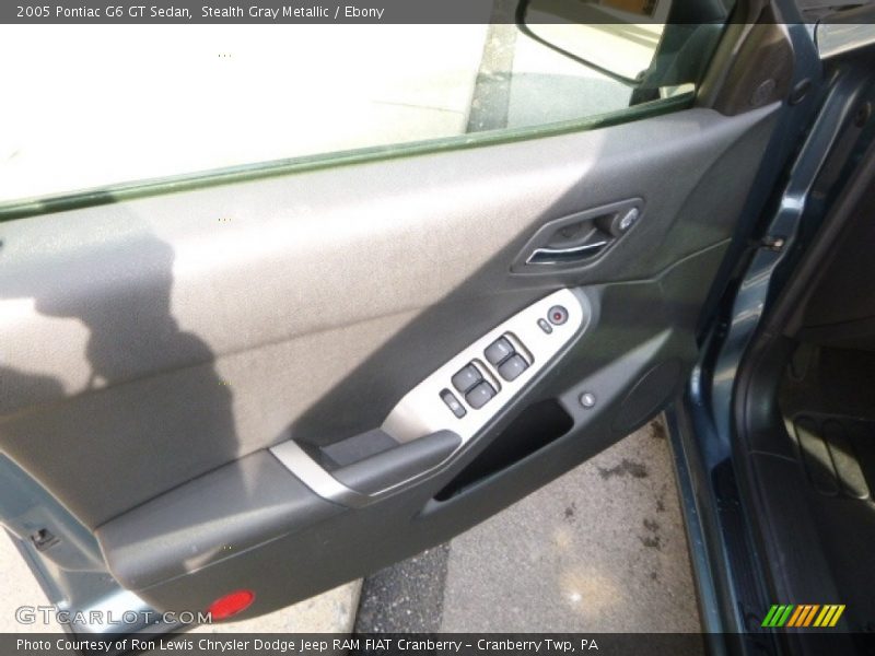 Stealth Gray Metallic / Ebony 2005 Pontiac G6 GT Sedan