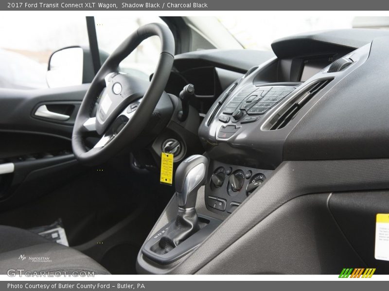 Shadow Black / Charcoal Black 2017 Ford Transit Connect XLT Wagon