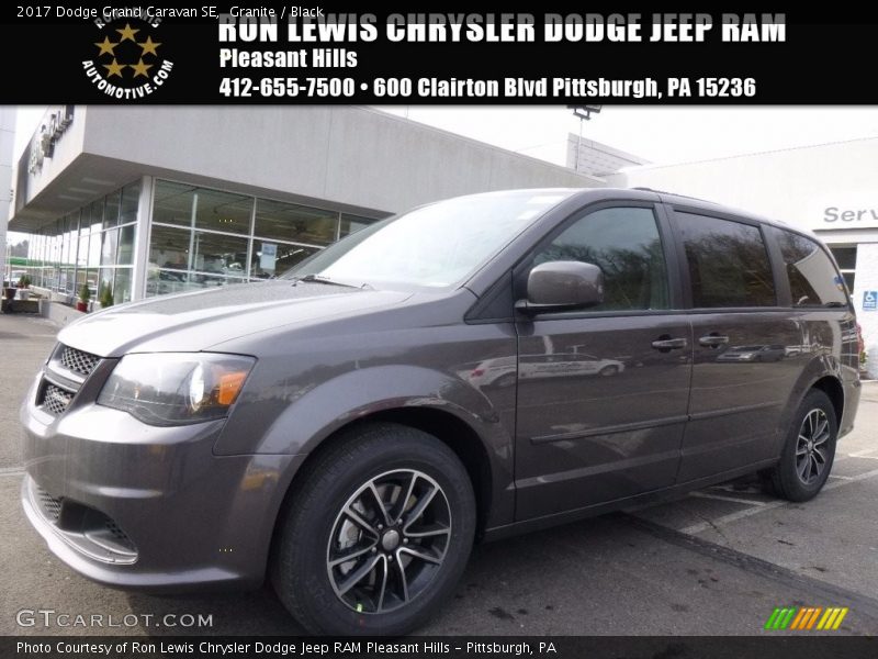 Granite / Black 2017 Dodge Grand Caravan SE