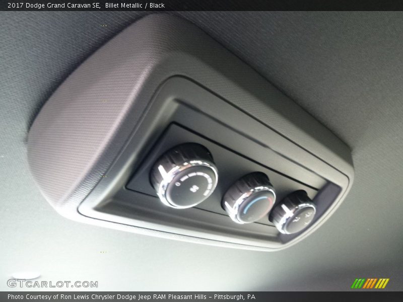 Billet Metallic / Black 2017 Dodge Grand Caravan SE