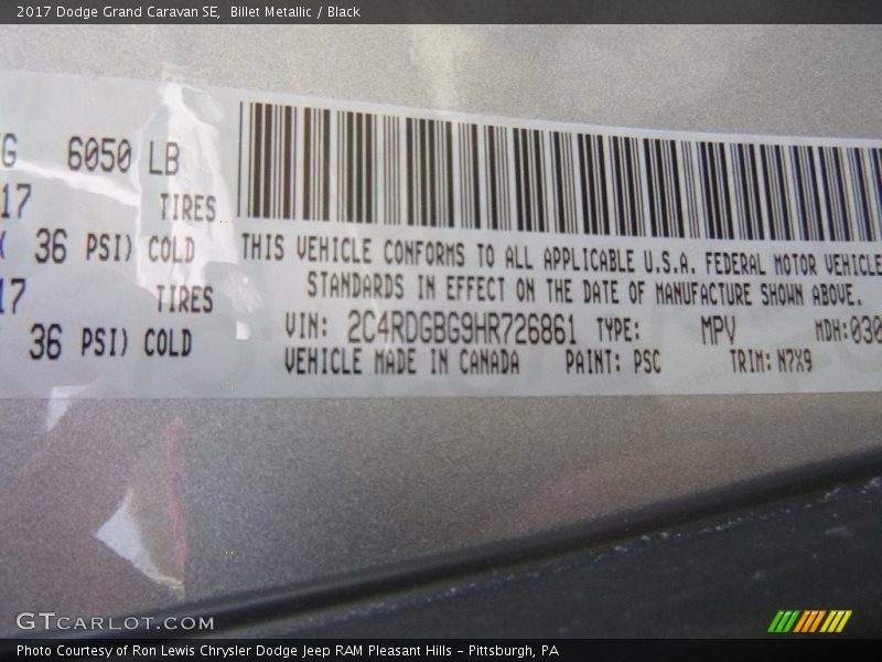 Billet Metallic / Black 2017 Dodge Grand Caravan SE