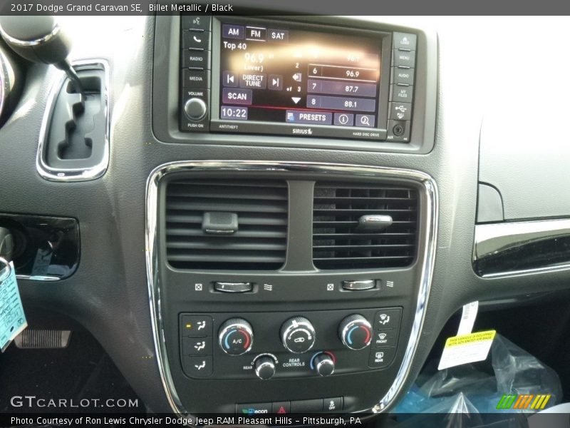 Billet Metallic / Black 2017 Dodge Grand Caravan SE