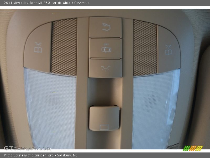 Arctic White / Cashmere 2011 Mercedes-Benz ML 350