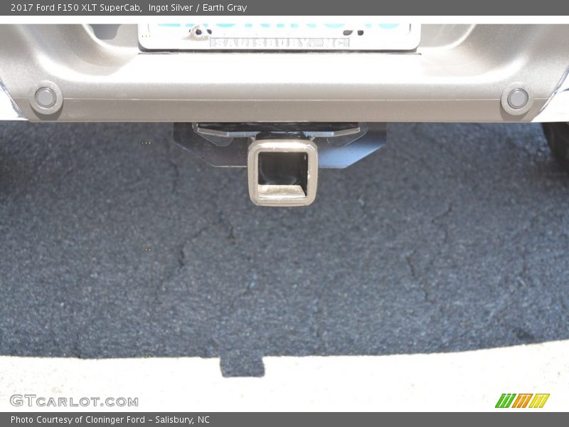 Ingot Silver / Earth Gray 2017 Ford F150 XLT SuperCab