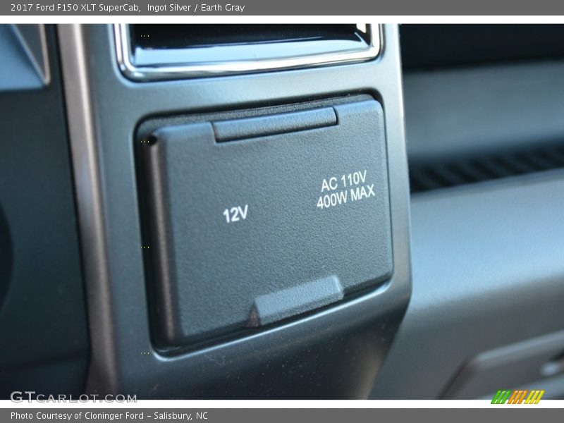 Ingot Silver / Earth Gray 2017 Ford F150 XLT SuperCab