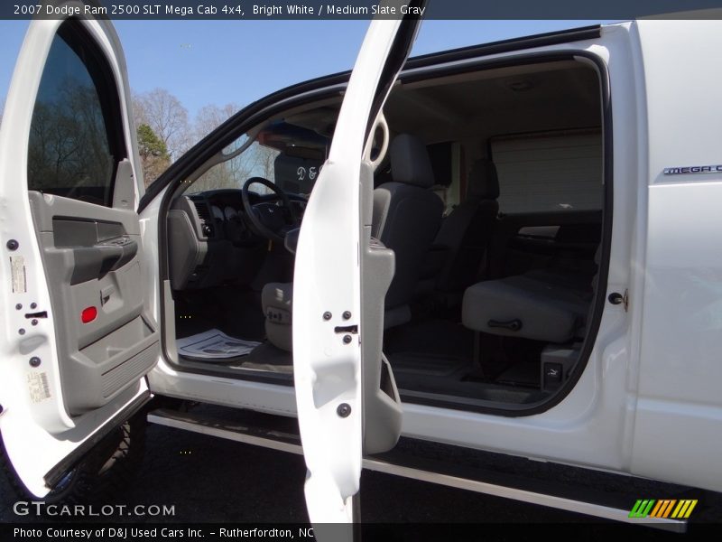 Bright White / Medium Slate Gray 2007 Dodge Ram 2500 SLT Mega Cab 4x4