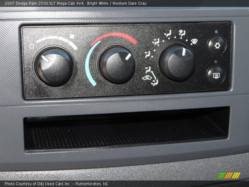 Bright White / Medium Slate Gray 2007 Dodge Ram 2500 SLT Mega Cab 4x4