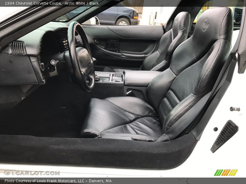 Arctic White / Black 1994 Chevrolet Corvette Coupe
