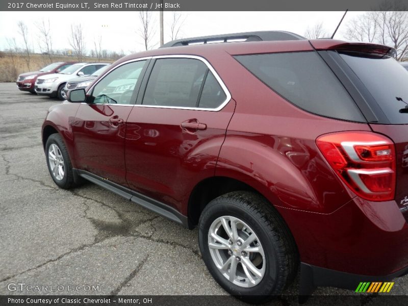 Siren Red Tintcoat / Jet Black 2017 Chevrolet Equinox LT