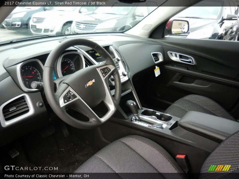 Siren Red Tintcoat / Jet Black 2017 Chevrolet Equinox LT