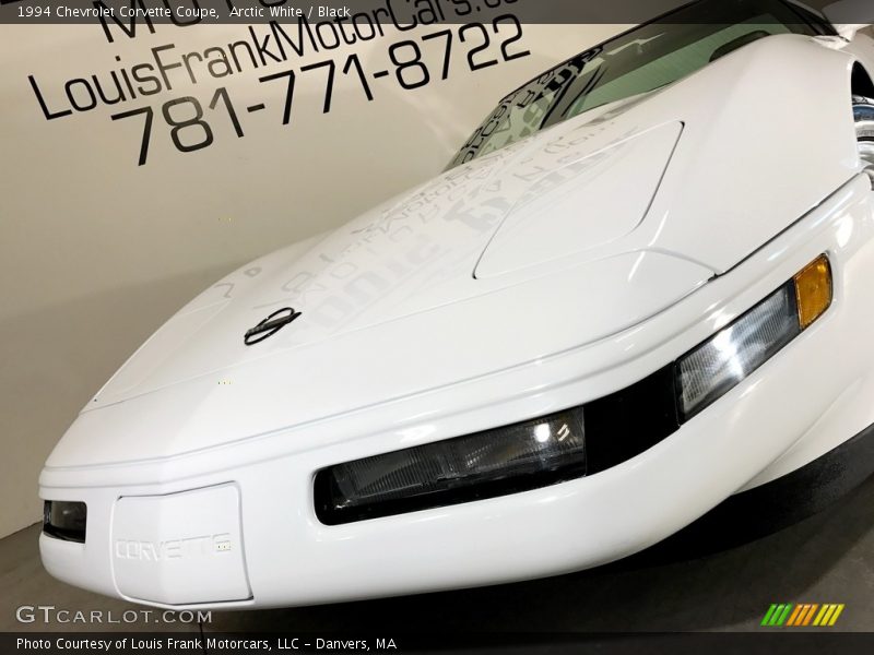 Arctic White / Black 1994 Chevrolet Corvette Coupe