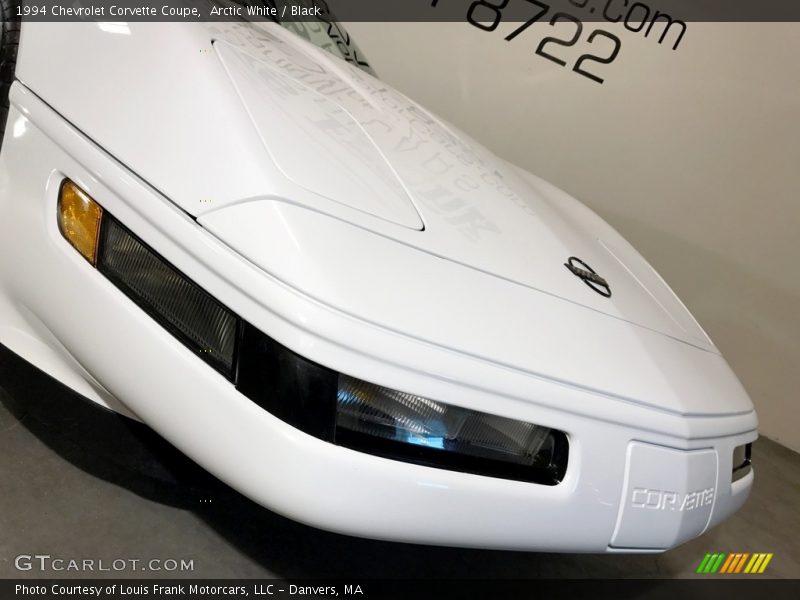 Arctic White / Black 1994 Chevrolet Corvette Coupe