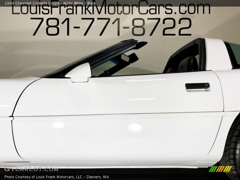 Arctic White / Black 1994 Chevrolet Corvette Coupe