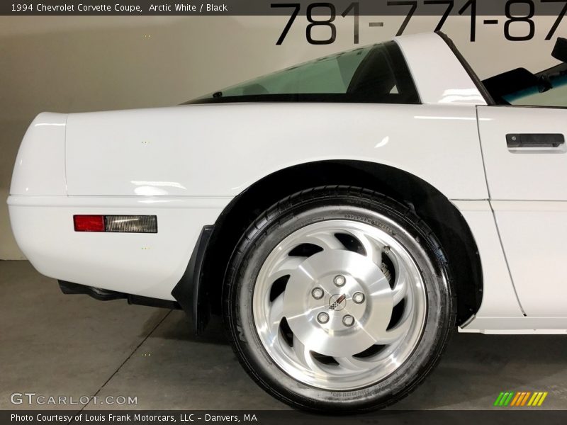 Arctic White / Black 1994 Chevrolet Corvette Coupe