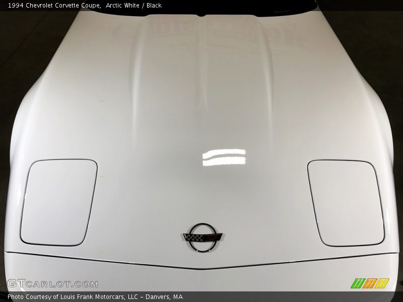 Arctic White / Black 1994 Chevrolet Corvette Coupe