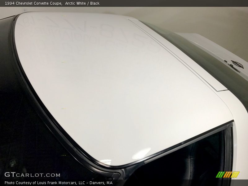 Arctic White / Black 1994 Chevrolet Corvette Coupe
