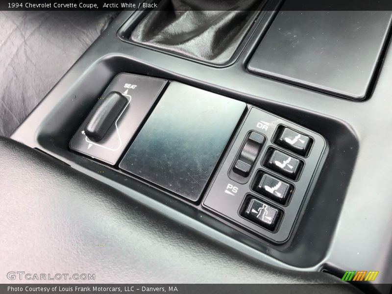 Arctic White / Black 1994 Chevrolet Corvette Coupe