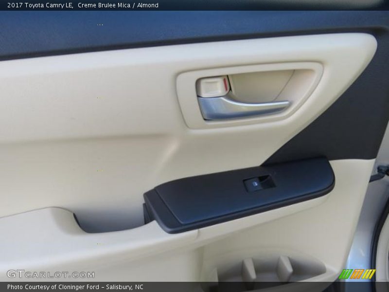 Creme Brulee Mica / Almond 2017 Toyota Camry LE