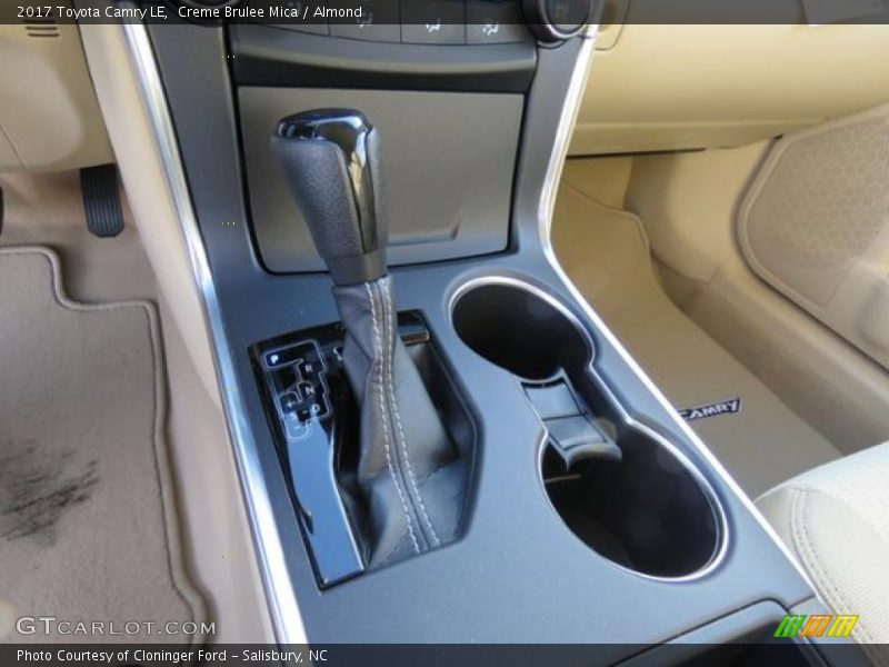 Creme Brulee Mica / Almond 2017 Toyota Camry LE