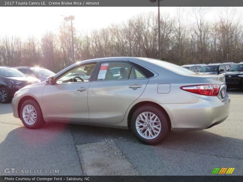 Creme Brulee Mica / Almond 2017 Toyota Camry LE