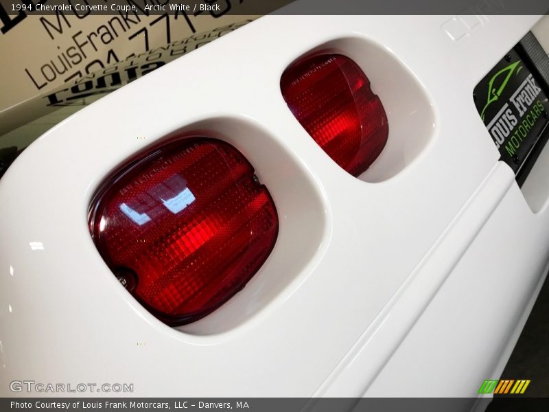 Arctic White / Black 1994 Chevrolet Corvette Coupe