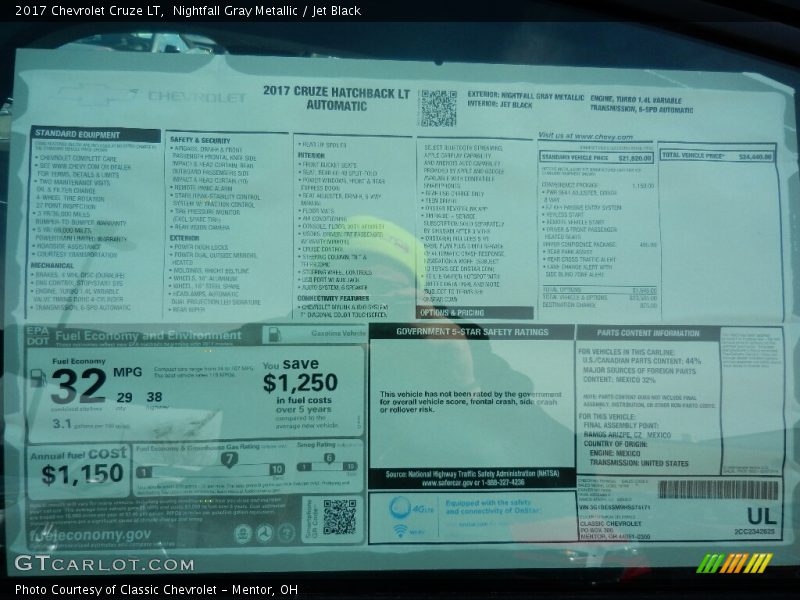 Nightfall Gray Metallic / Jet Black 2017 Chevrolet Cruze LT