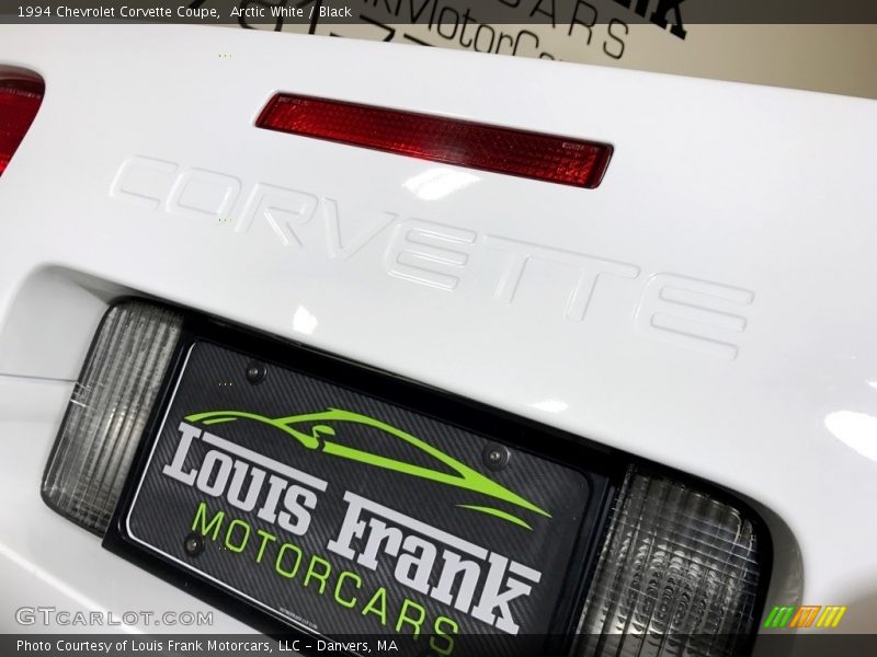 Arctic White / Black 1994 Chevrolet Corvette Coupe