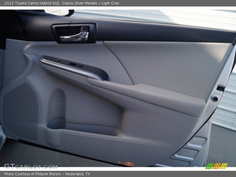 Classic Silver Metallic / Light Gray 2012 Toyota Camry Hybrid XLE
