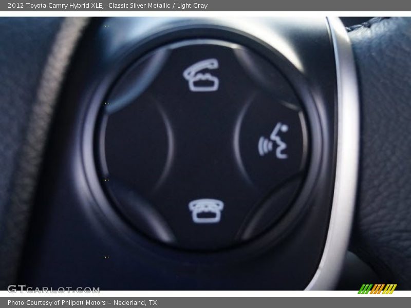 Classic Silver Metallic / Light Gray 2012 Toyota Camry Hybrid XLE