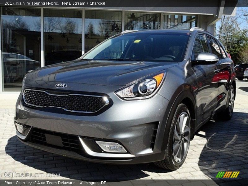 Metal Stream / Charcoal 2017 Kia Niro Touring Hybrid