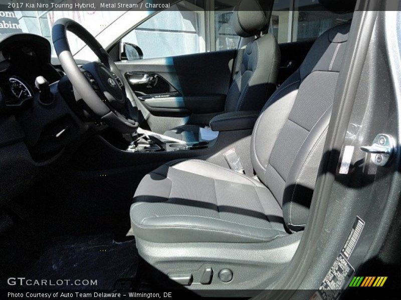 Metal Stream / Charcoal 2017 Kia Niro Touring Hybrid