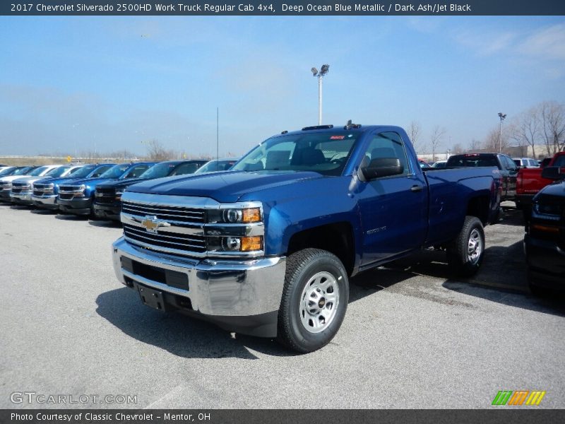 Front 3/4 View of 2017 Silverado 2500HD Work Truck Regular Cab 4x4