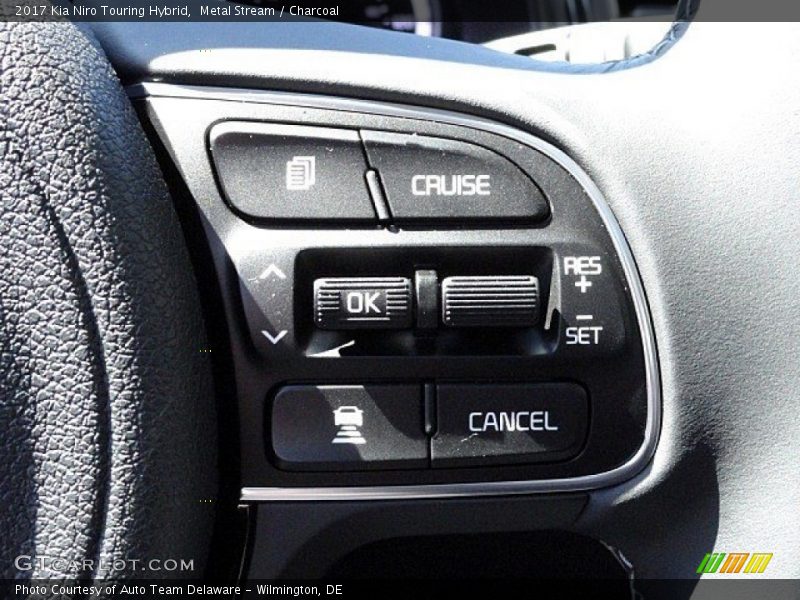 Metal Stream / Charcoal 2017 Kia Niro Touring Hybrid